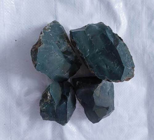 dark green moss agate raw material supplier in india with bulk quantity