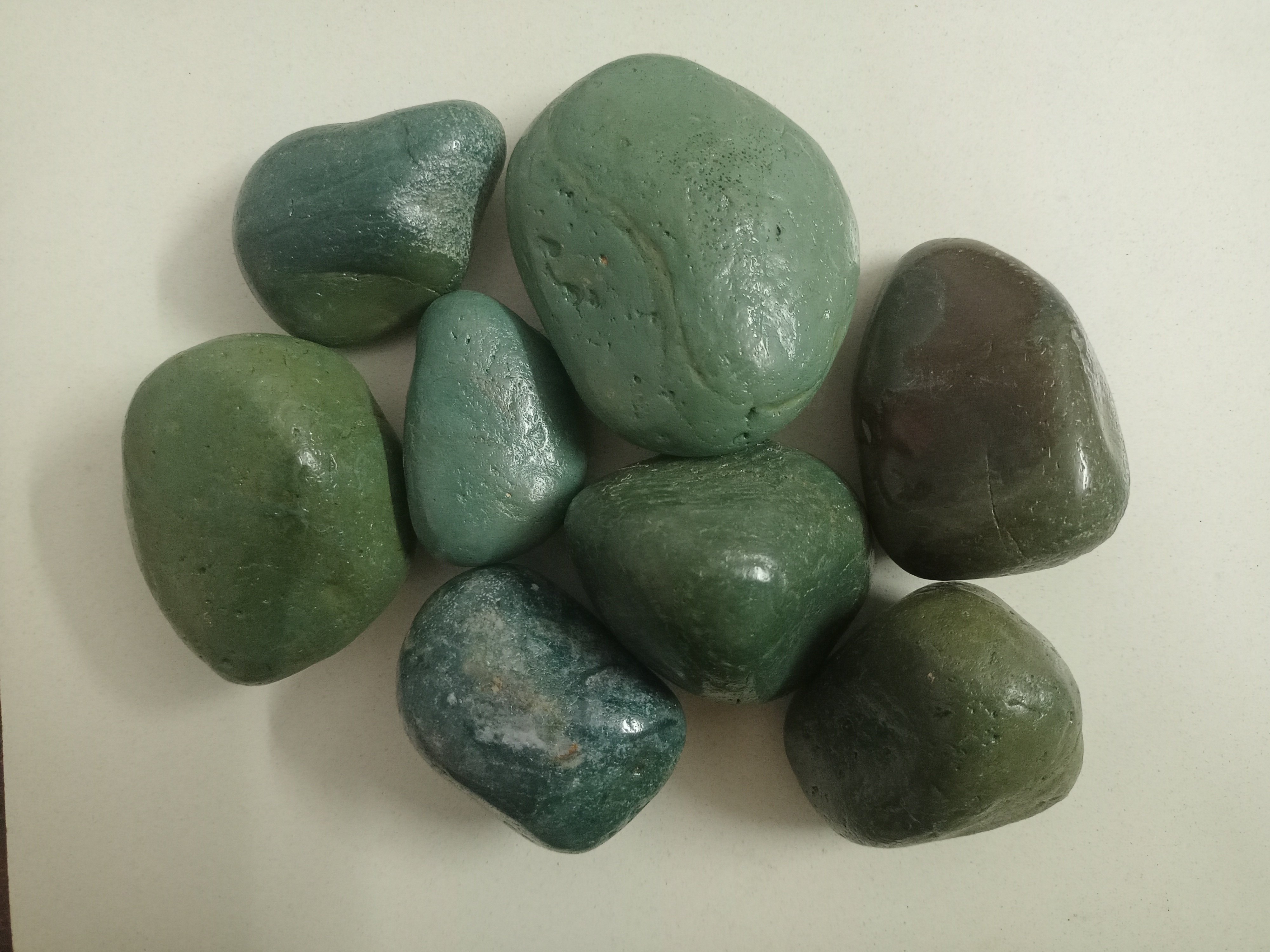 dark green moss agate raw material supplier in india with bulk quantity