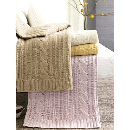 CABLE STRIPE KNIT THROW