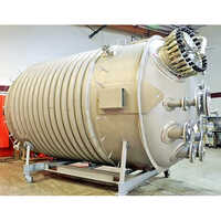 Gray Industrial Process Reactors