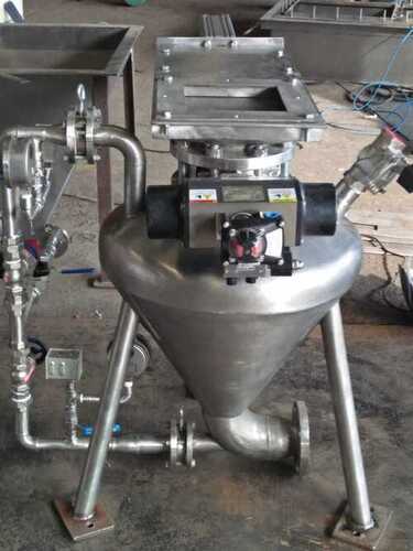 Dense Phase Vacuum Conveying System