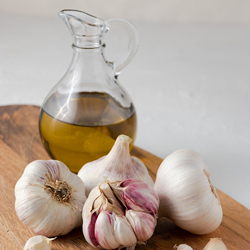 Natural Garlic Oil