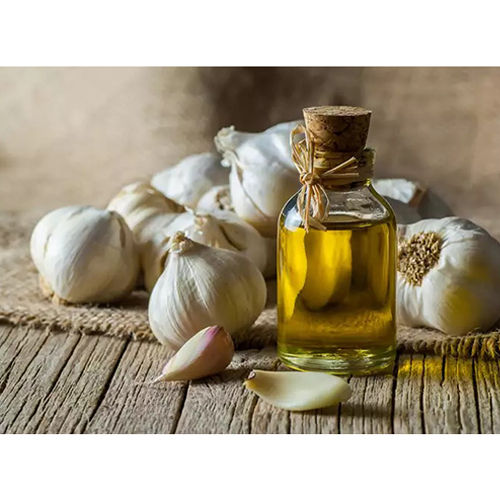 Edible Garlic Oil Grade: First Class