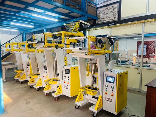 Pneumatic Packing Machine