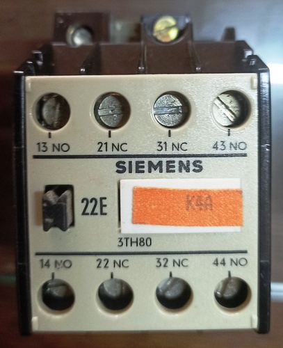 SIEMENS 3TH - 80 DOUBLE POLE CONTACTOR