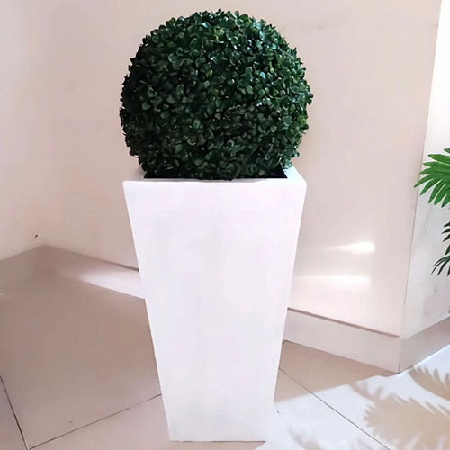 White Fiber Pillar Planters