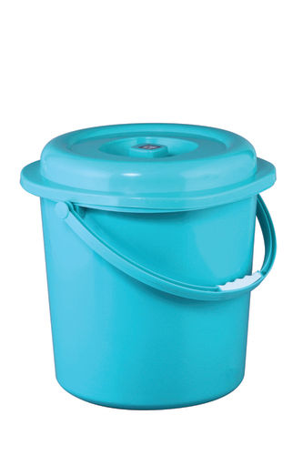 Stallio Bucket 25 No. With Lid