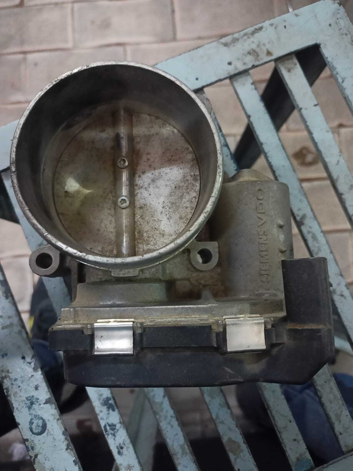 THROTTLE BODY AUDI A8