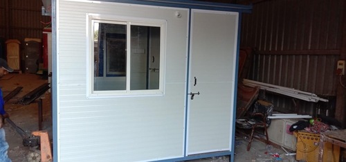 PUF Cabin