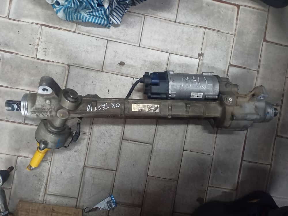 STEERING RACK OF MERCEDES ML 166