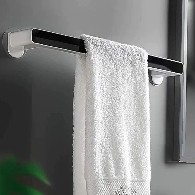 PLASTIC TOWEL RACK