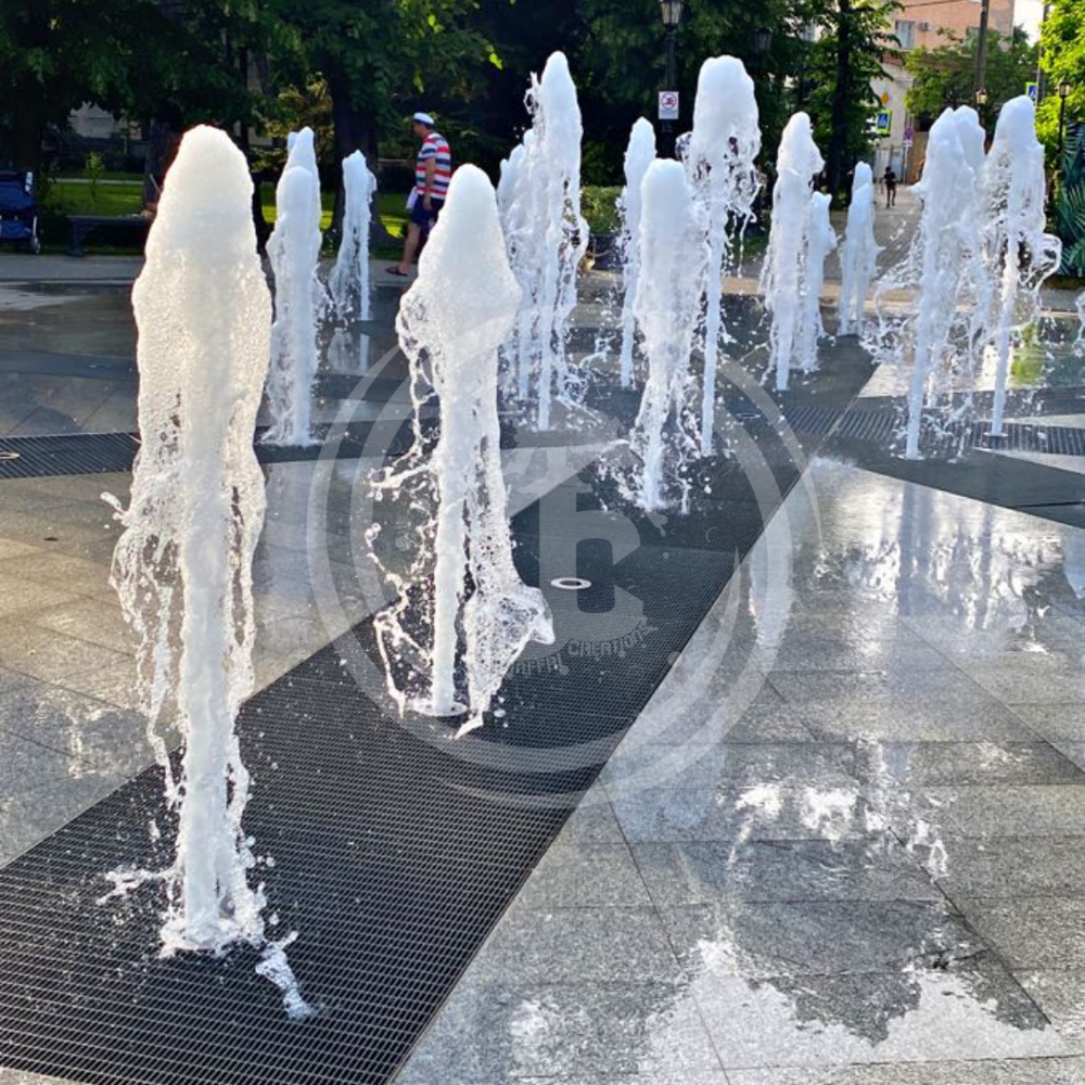 outdoor foam jett fountain