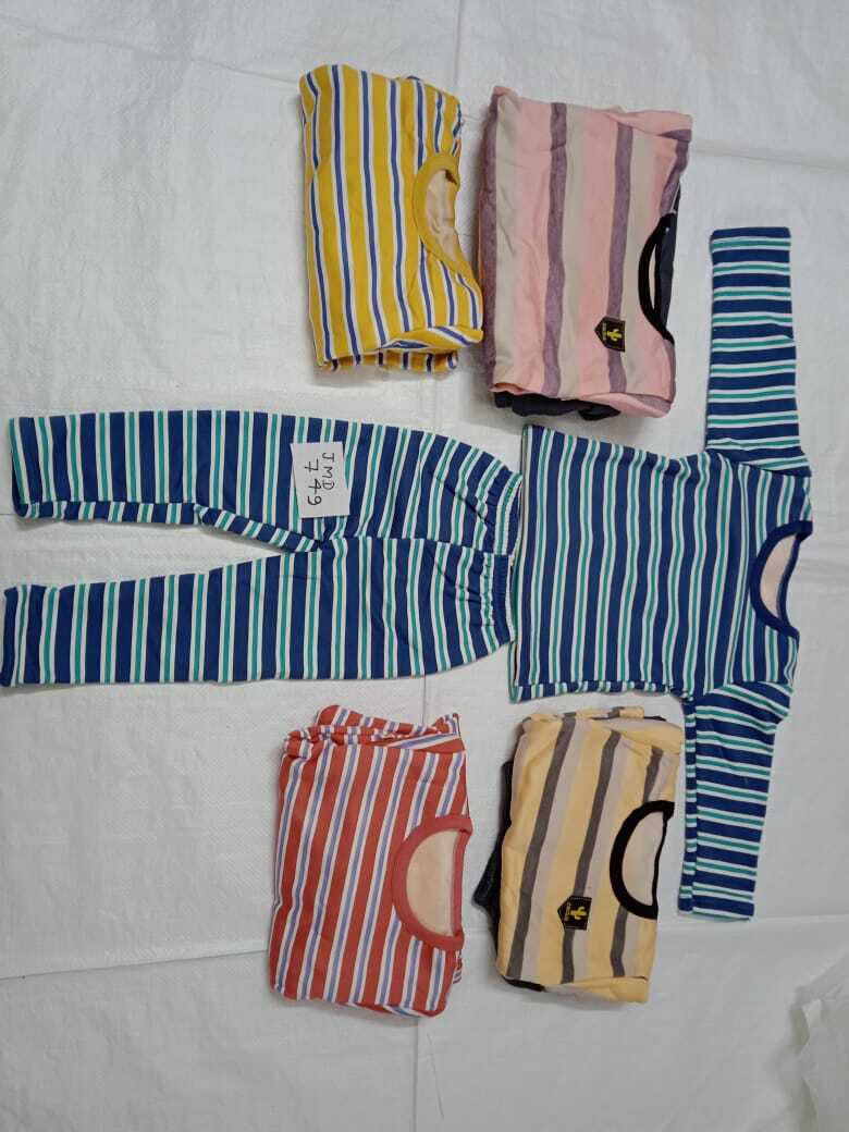 baby  reusable cloth diaper  paints