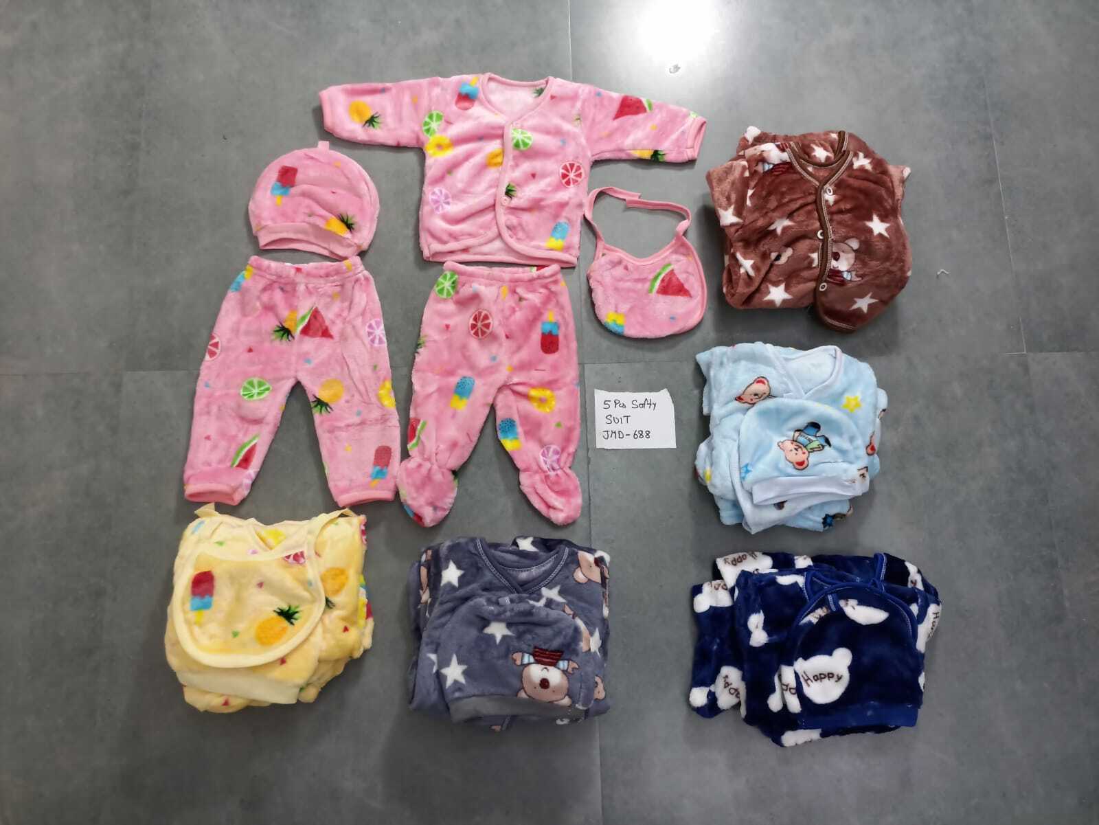 baby  reusable cloth diaper  paints