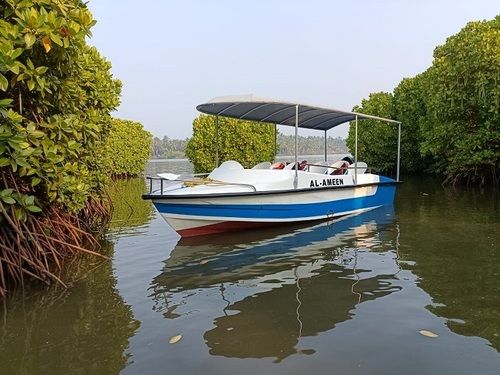 Speed Boat (8 plus 1 Seater)