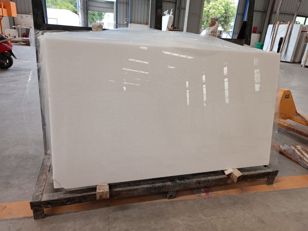 Vietnam White Marble Slab