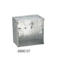 6890 07 1-2 modules Flush mounting boxes