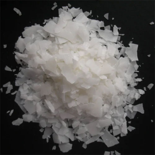 Glycerol Monostearate Flakes Grade: Lab Grade