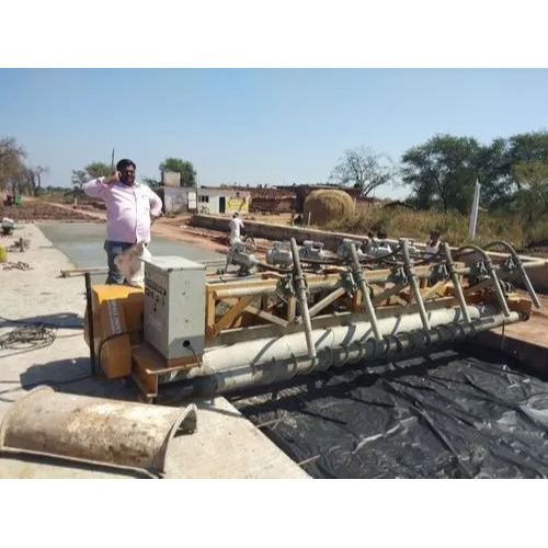 Roller Screed Vibrators
