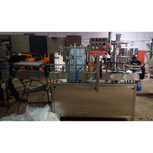 Semi-Automatic Automatic 4 Head Bottle Filling And Capping Machine