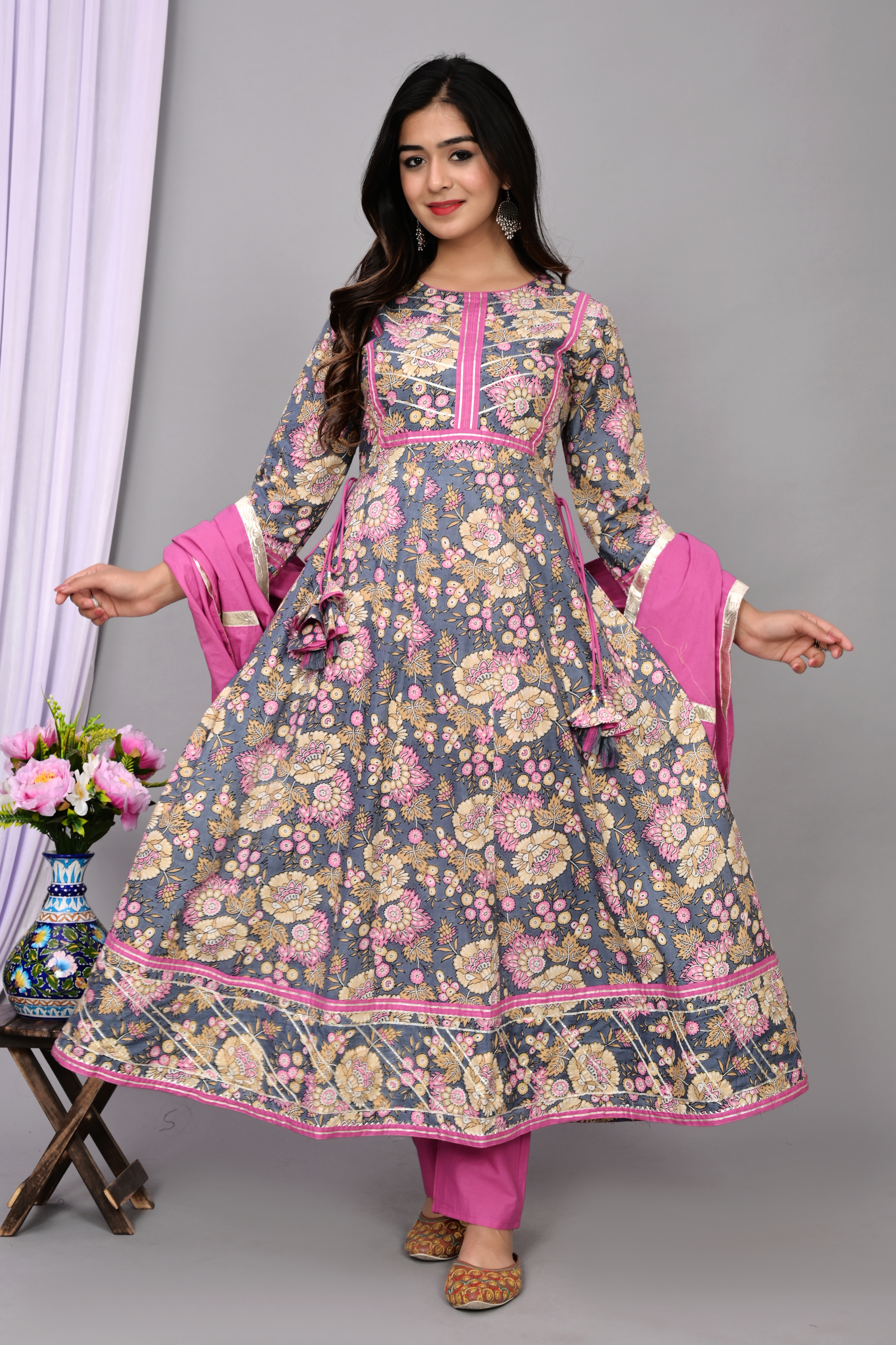 Designer Ethnic Ladies Suits