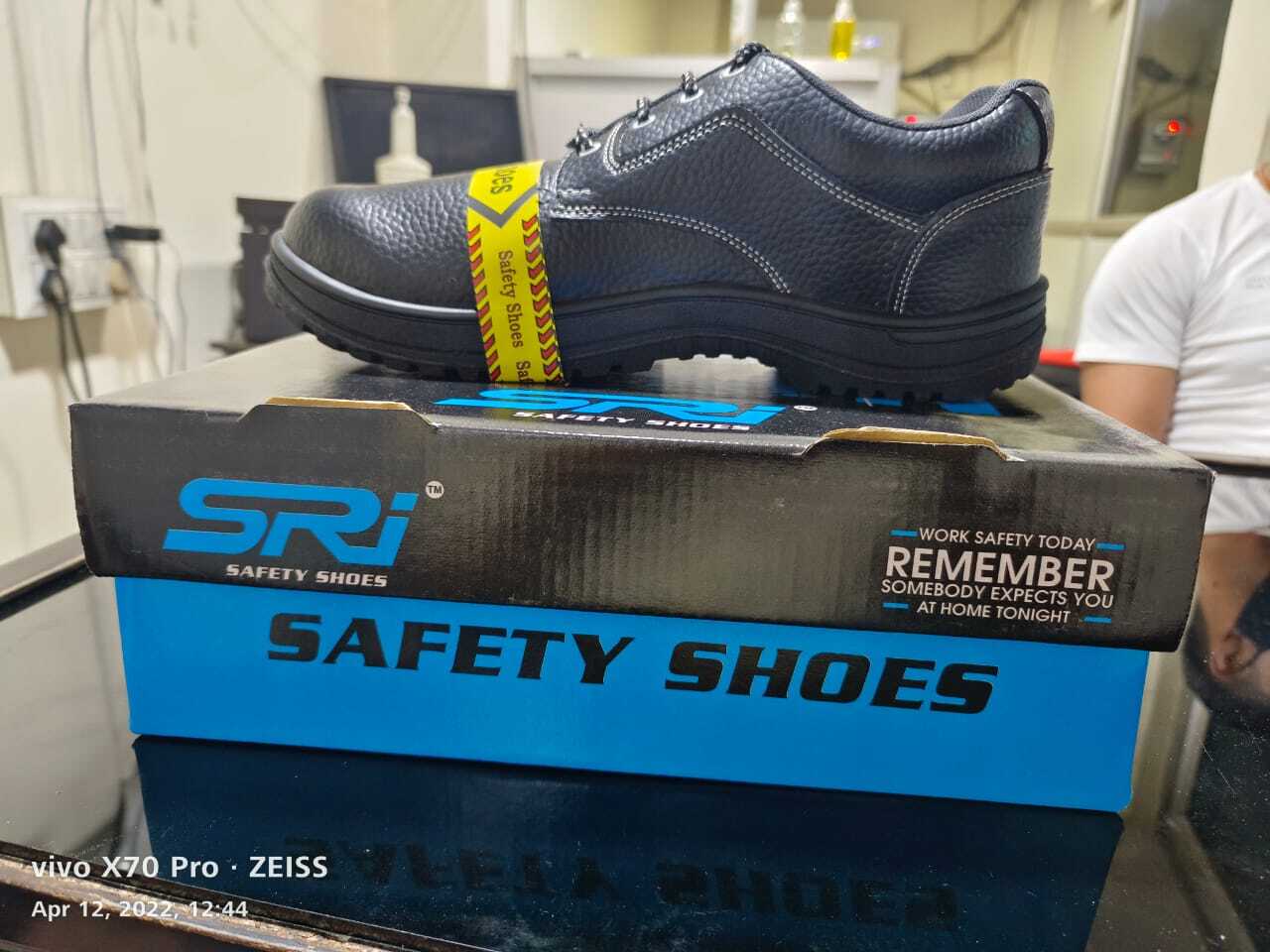 SRI Safety Shoe Executive
