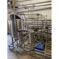 Gray Uht Milk Equipment