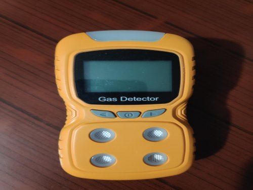 Yellow Multi Gas Leak Detector 4H4A