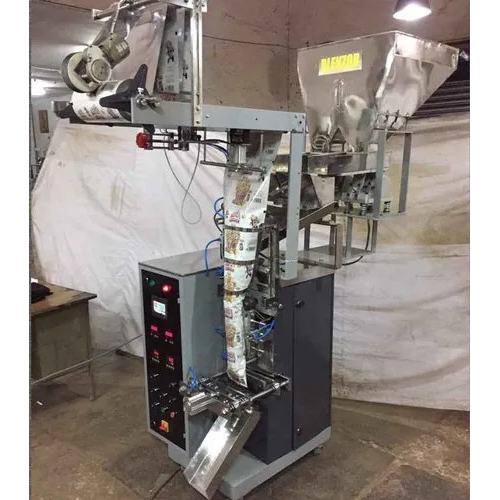 Snacks Packing Machine