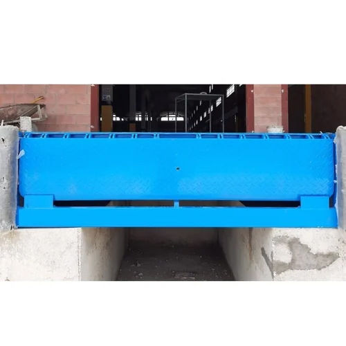 Strong Mild Steel Hydraulic Dock Leveler