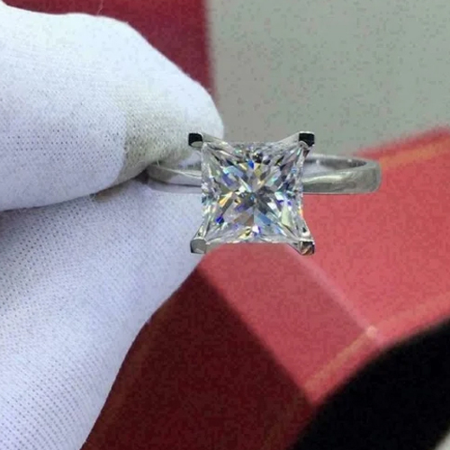Princess Cut Diamond Solitaire Engagement Ring