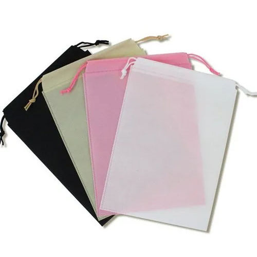 Plain Non Woven Pouch Bag Size: Different Available