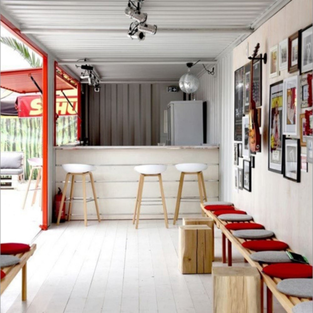 Portable Cafe Container - Material: Steel