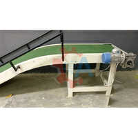 Industrial Inclined Belt Conveyor - Color: Green
