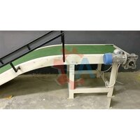 Industrial Inclined Belt Conveyor - Color: Green
