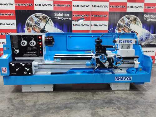 Silver And Blue Ec Series Geared Medium Duty Lathe Machine