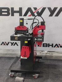 Portable Busbar Bending Machine - Color: Black