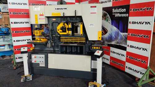 Black And Yellow Hydraulic Iron Worker Punching Machine