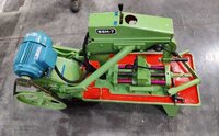 Semi-hydraulic Hacksaw Machine - Color: Green