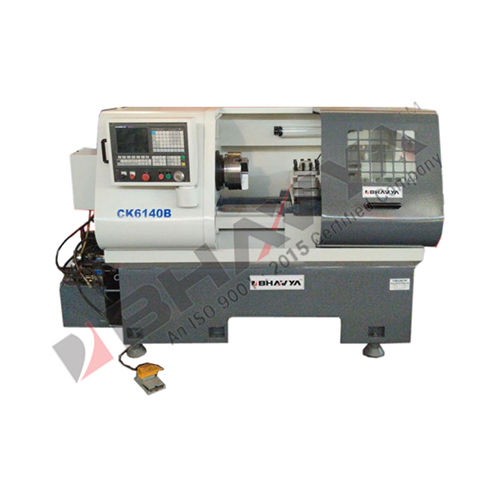 Square Hard Guide Way Flat Bed Lathe Machine