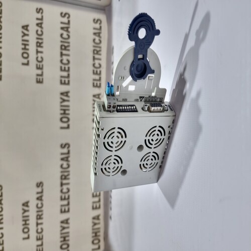 LENZE E94AYCPM PROFIBUS MODULE (USED CONDITION)