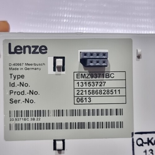 LENZE EMZ9371BC INVERTER KEYPAD OPERATING PANEL (USED CONDITION)