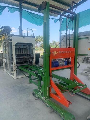 Automatic Brick Stacker