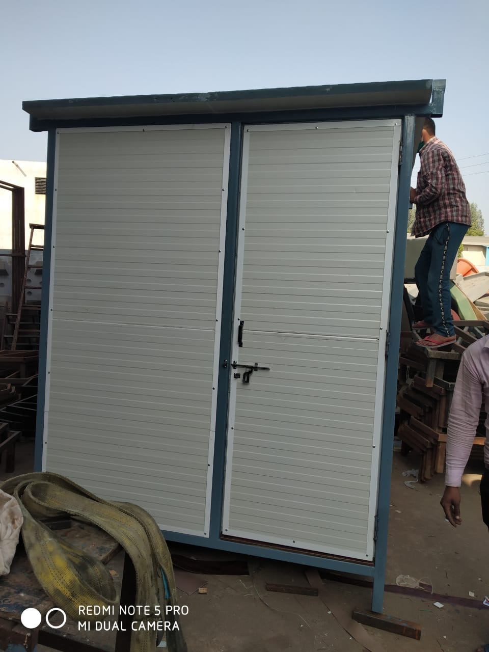 PUF Cabin