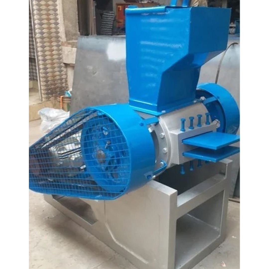 Single Shaft Pet Bottle Shredder Machine With Capacity (400-500 kg/hr)