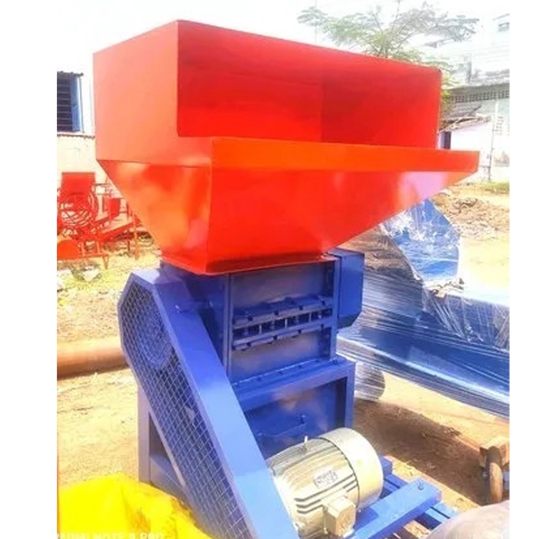 Single Shaft Pet Bottle Shredder Machine With Capacity (400-500 kg/hr)