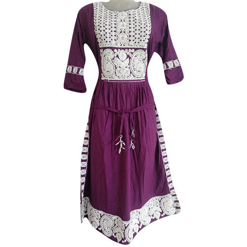 Washable Ladies Embroidery Naira Kurti With Pants