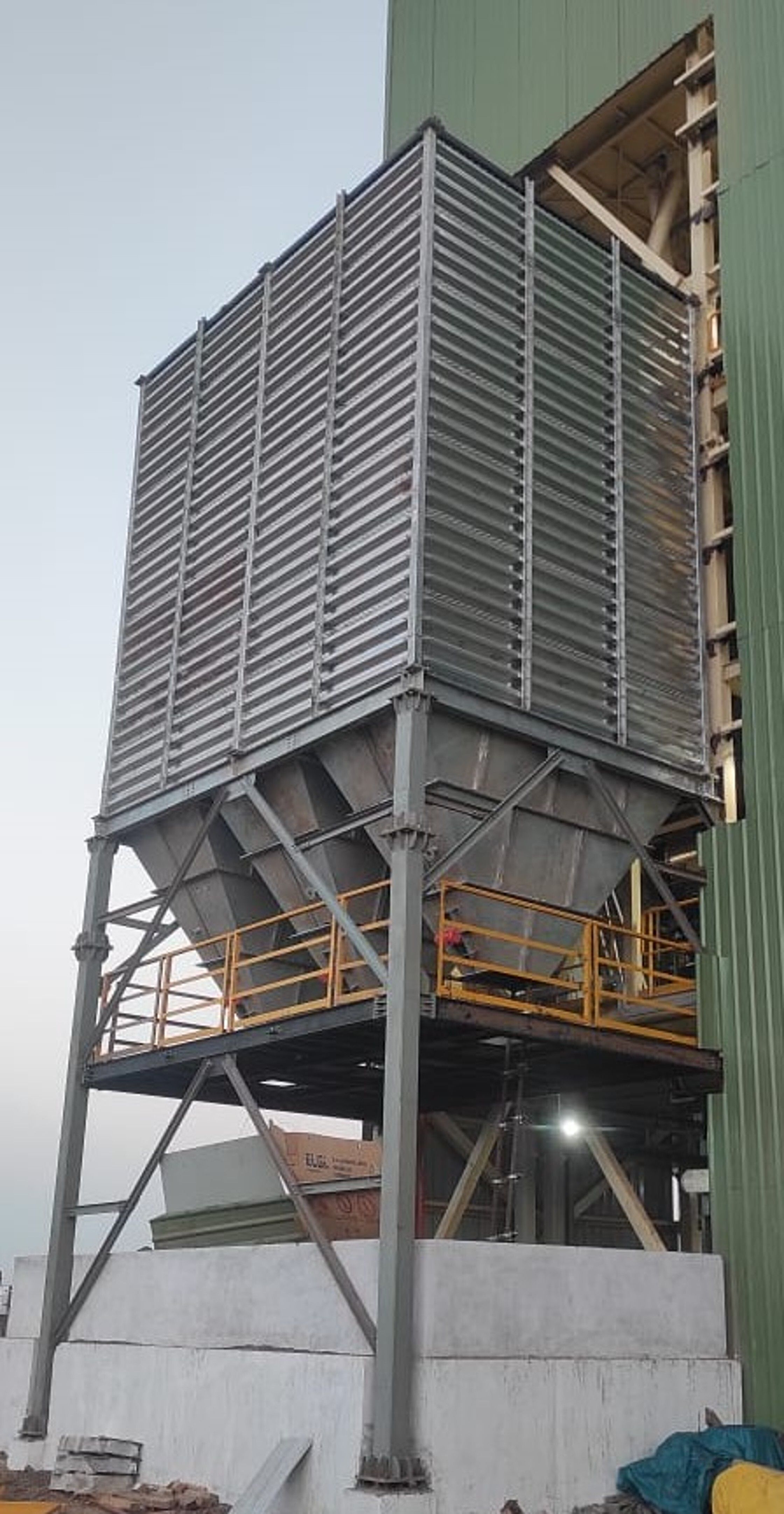 Compartmental Silo