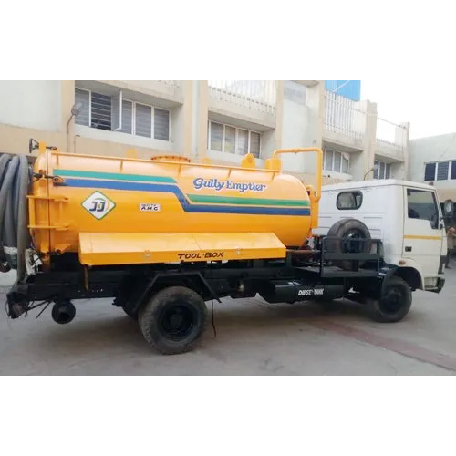 Truck Mounted Sewer Suction Machine - Material: Metal