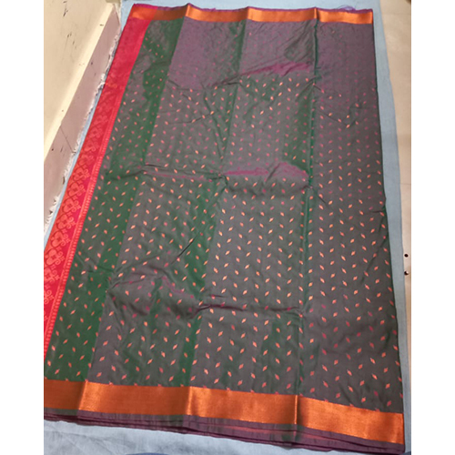 Ladies Green And Red Kanchipuram Silk Sarees